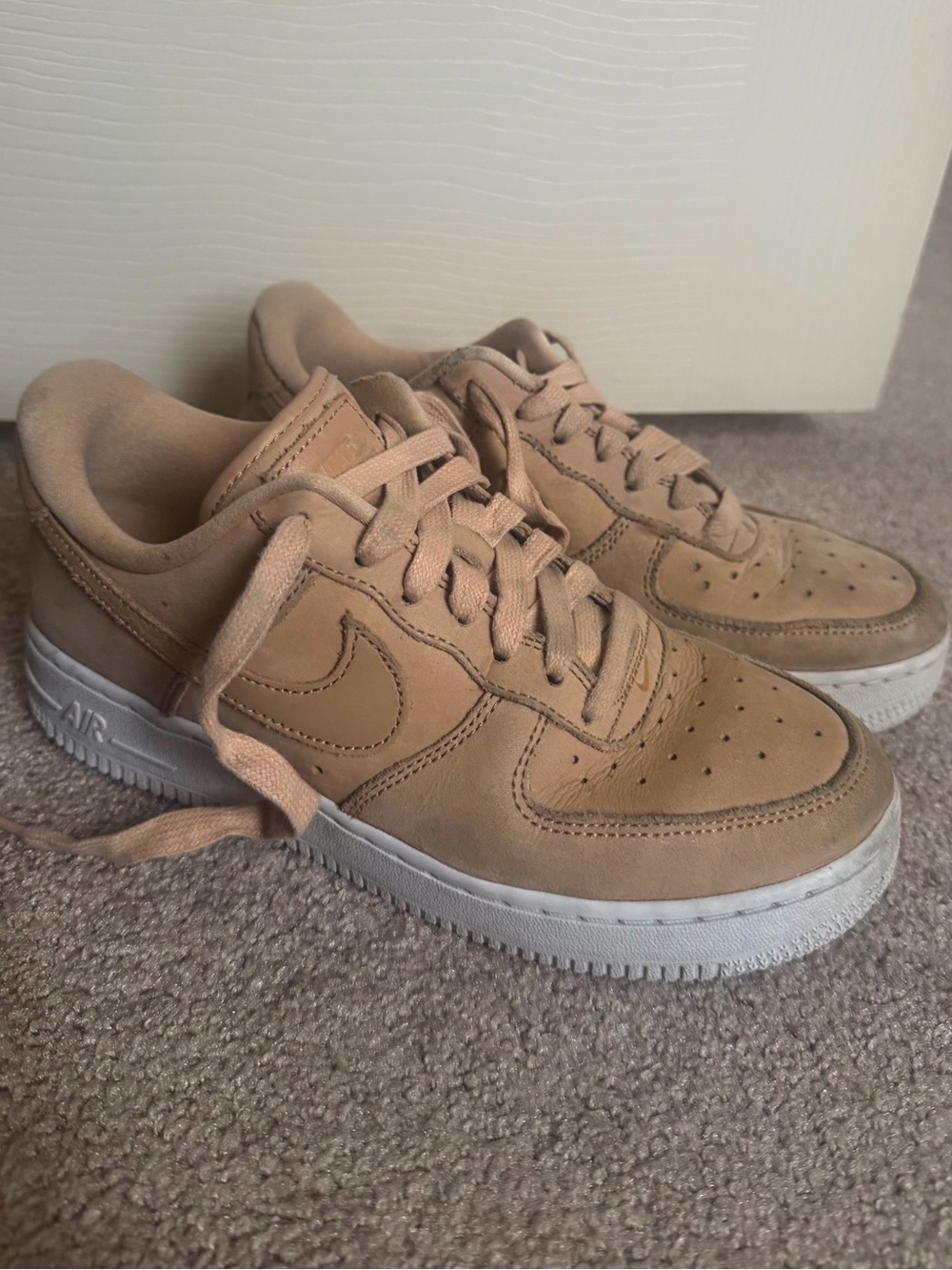 Nike Low-Top Leather Sneakers in Tan